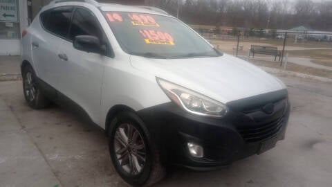 2014 Hyundai Tucson for sale at VEST AUTO SALES in Kansas City MO