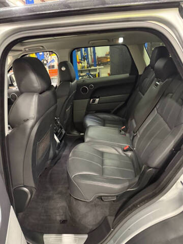 2017 Land Rover Range Rover Sport HSE