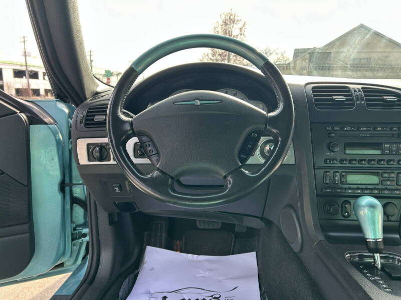 2002 Ford Thunderbird Deluxe