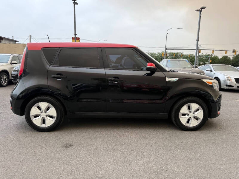 2015 Kia Soul EV +