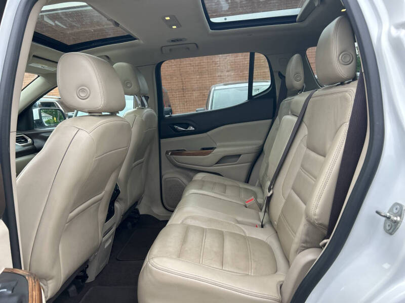 2017 GMC Acadia Denali