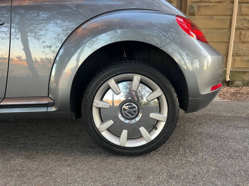 2012 Volkswagen Beetle