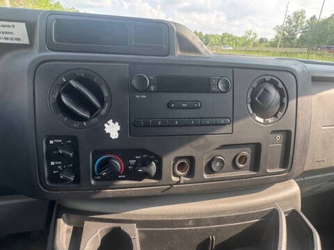 2013 Ford E-Series E-250