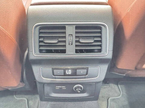 2019 Audi Q5 quattro Prestige 45 TFSI