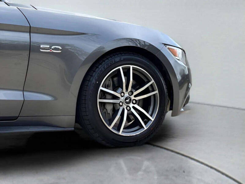 2017 Ford Mustang GT Premium