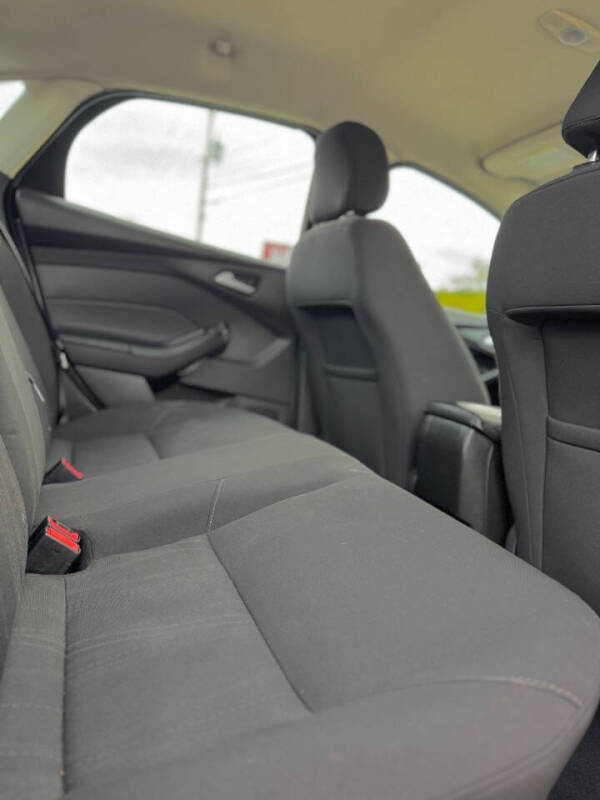 2016 Ford Focus SE