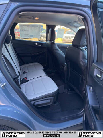 2026 Ford Escape Platinum