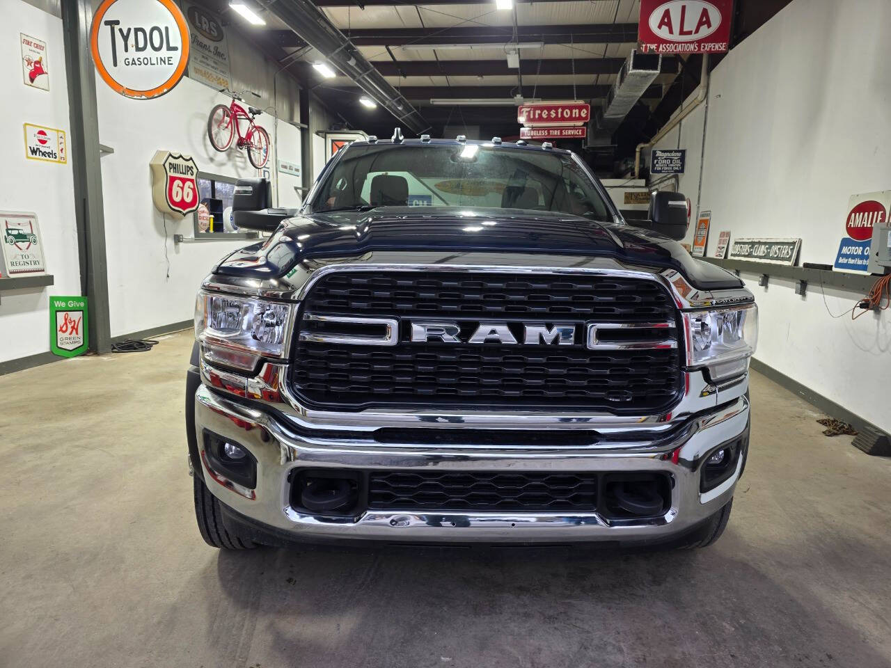 2024 RAM 5500 3