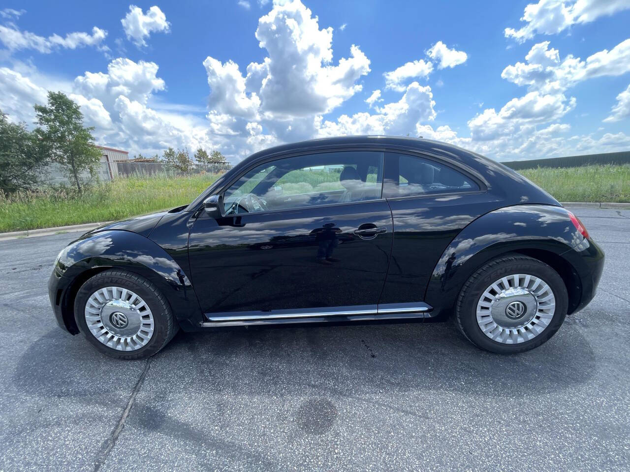 2015 Volkswagen Beetle for sale at Twin Cities Auctions in Elk River, MN