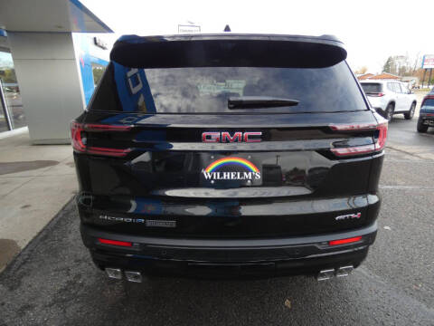 2026 GMC Acadia AT4