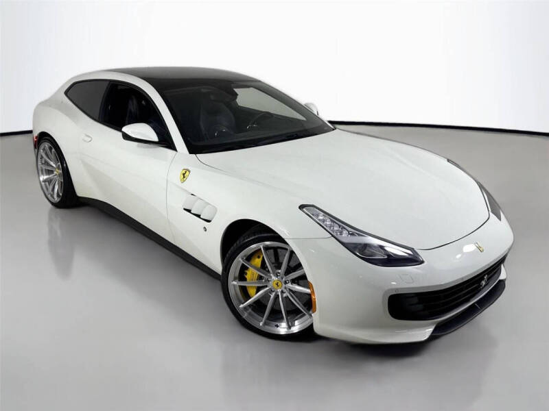 2019 Ferrari GTC4Lusso T