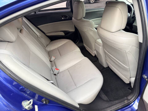 2017 Acura ILX w/Tech