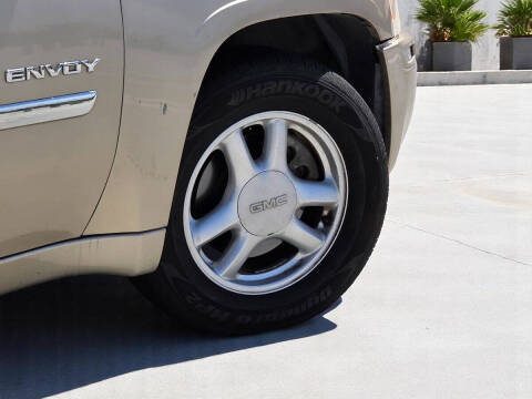 2006 GMC Envoy XL SLE