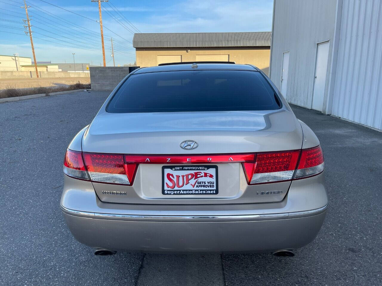 2007 Hyundai Azera for sale at Super Auto Sales Modesto in Modesto, CA