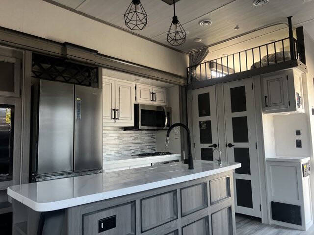 2024 Keystone RV 39FLFT