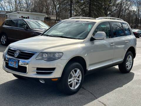 2009 Volkswagen Touareg 2 for sale at Auto Sales Express in Whitman MA