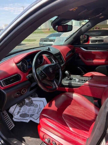 2017 Maserati Levante