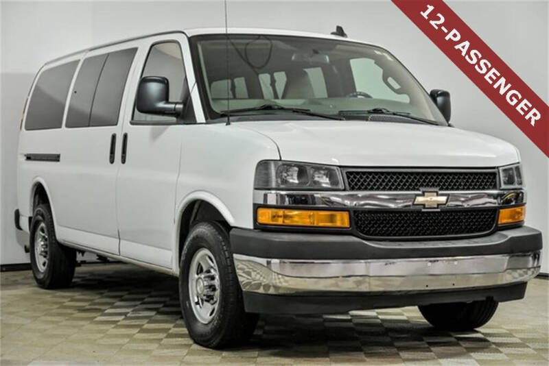 2018 Chevrolet Express LT 3500