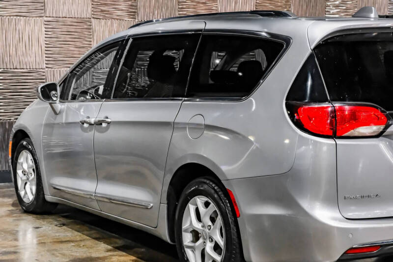 2020 Chrysler Pacifica