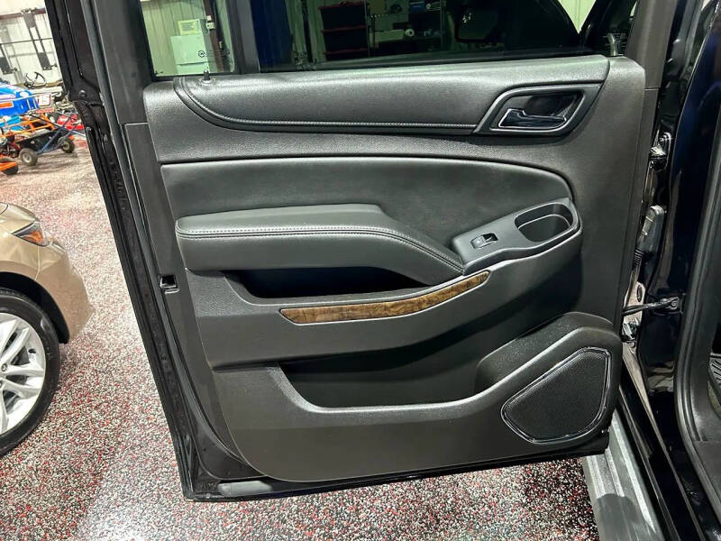 2016 Chevrolet Suburban LT