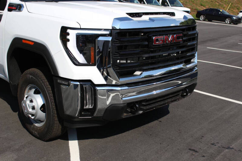 2026 GMC Sierra 3500HD CC