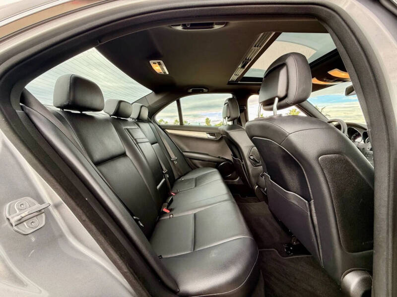 2009 Mercedes-Benz C-Class C 300 Sport