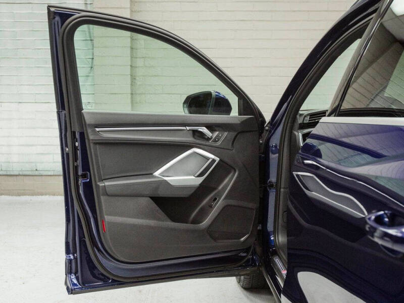 2021 Audi Q3 quattro S line Premium 45 TFSI