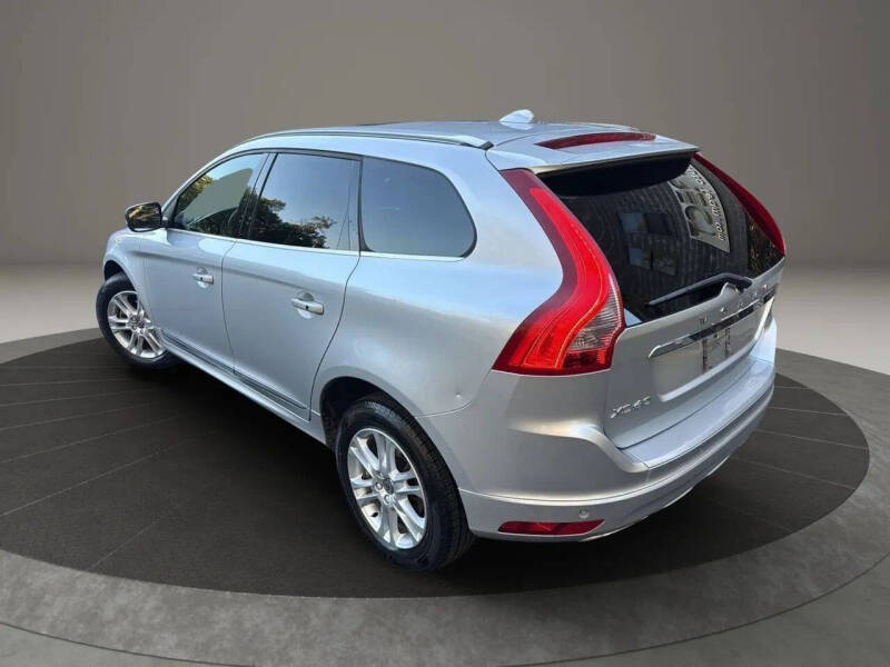 2016 Volvo XC60 T5 Premier