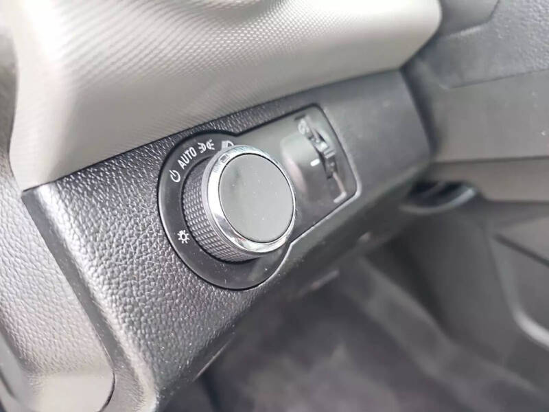 2015 Chevrolet Sonic LS Auto