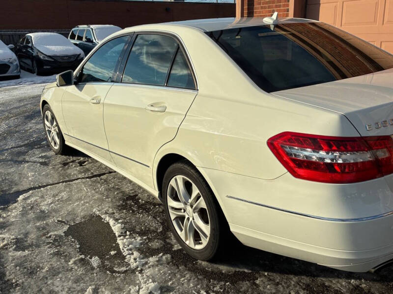 2011 Mercedes-Benz E-Class