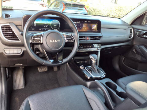 2024 Kia Seltos EX