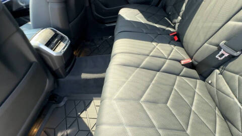 2023 BMW 7 Series 760i xDrive