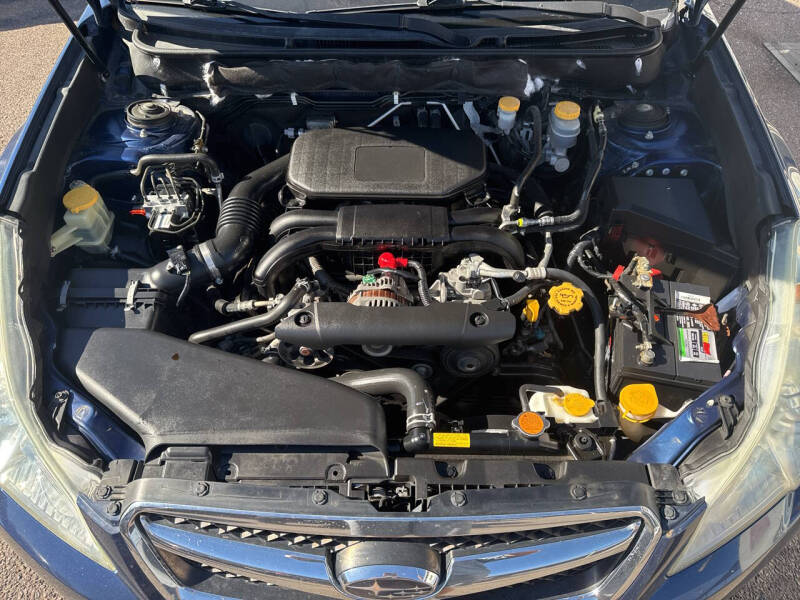 2011 Subaru Legacy 2.5i Premium