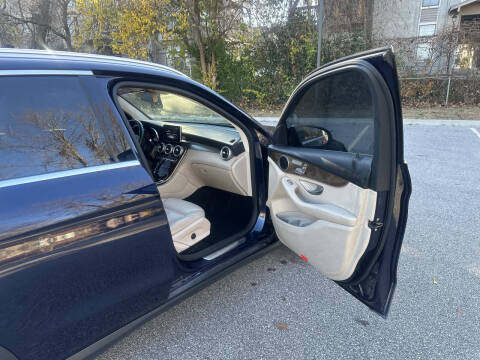 2017 Mercedes-Benz GLC GLC 300 4MATIC