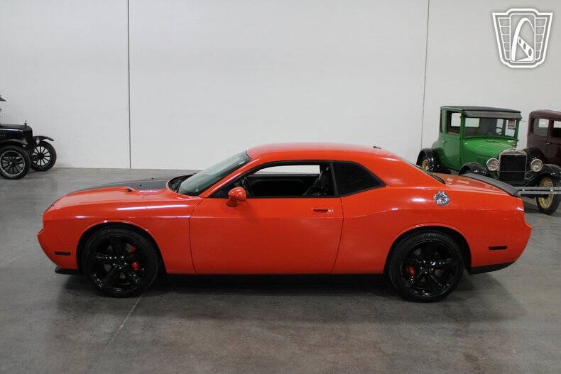 2009 Dodge Challenger SRT8