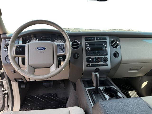 2010 Ford Expedition XLT