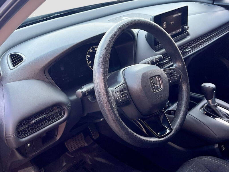 2023 Honda HR-V LX