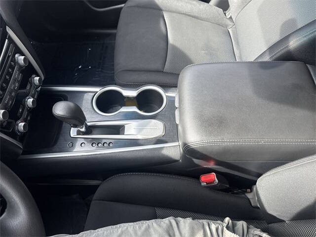 2019 Nissan Pathfinder S