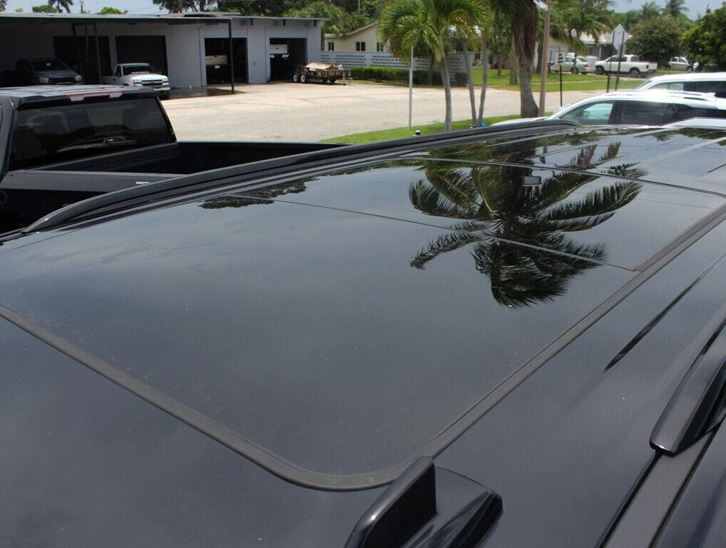 2023 GMC Yukon XL SUV / Crossover - $78,000