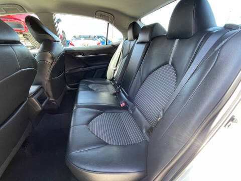 2021 Toyota Camry SE