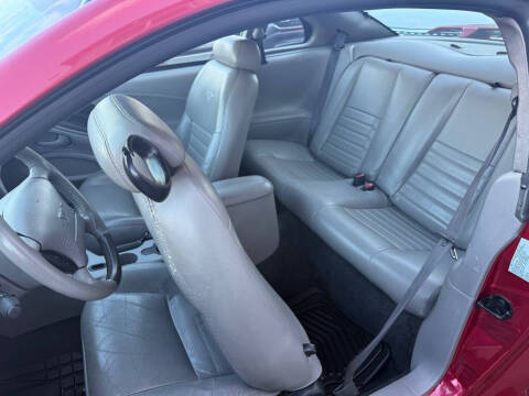 2004 Ford Mustang GT Deluxe