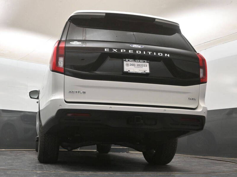 2026 Ford Expedition MAX Active
