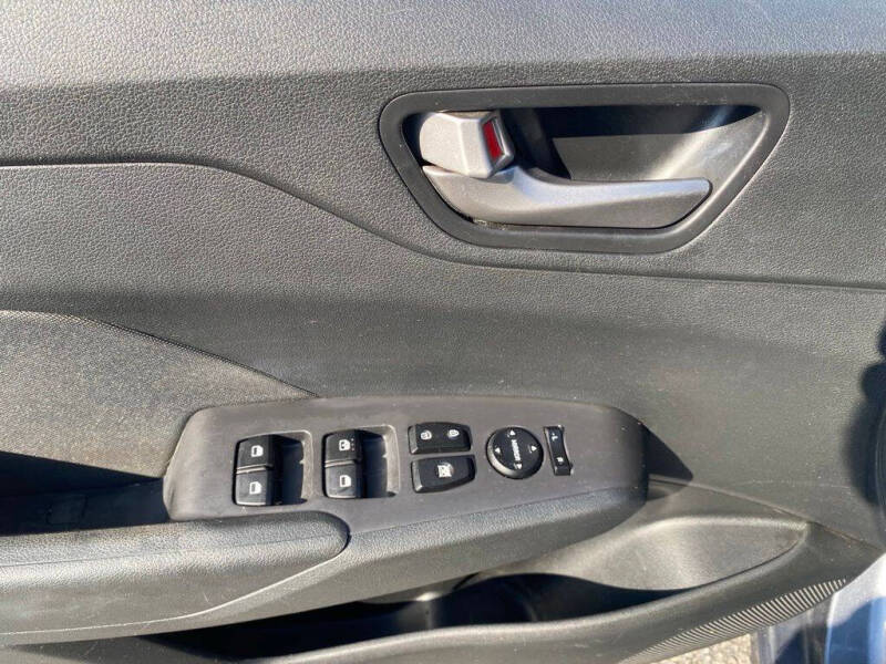 2018 Hyundai Accent SEL