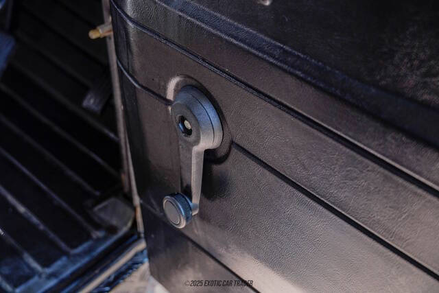 1989 Land Rover Defender 110