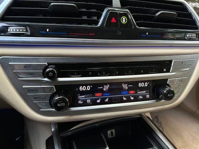 2017 BMW 7 Series 740i