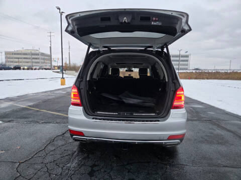 2011 Mercedes-Benz GL-Class GL 550 4MATIC