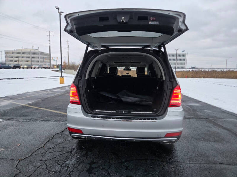 2011 Mercedes-Benz GL-Class GL 550 4MATIC