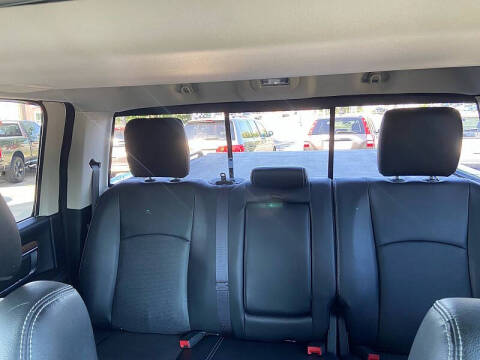 2017 RAM 1500 Laramie