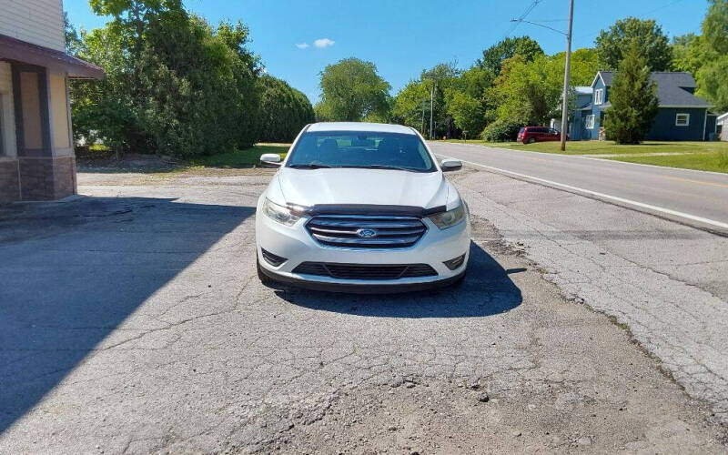 2014 Ford Taurus SEL