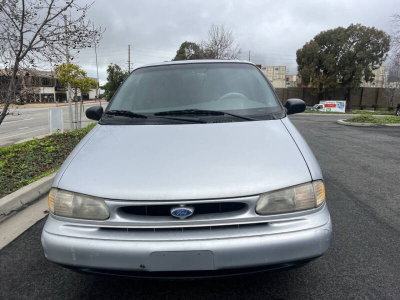 1996 Ford Windstar LX
